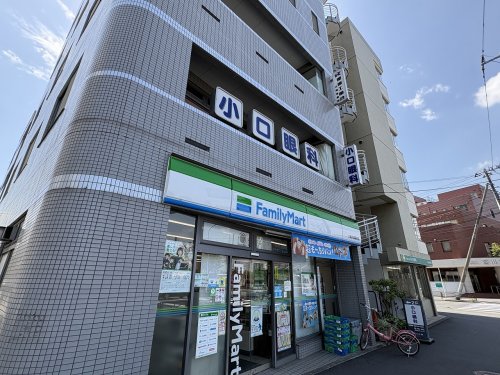 コンビニ　ファミリーマート 川崎大師駅前（コンビニ）まで443m