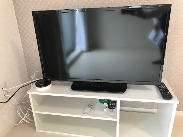 その他　32インチ液晶テレビ