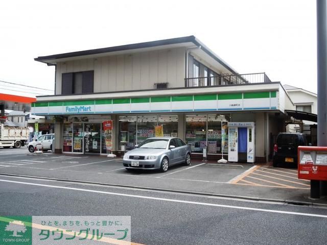 コンビニ　ファミリーマート川越通町店（コンビニ）まで220m