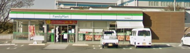 コンビニ　ファミリーマート 甲斐双葉龍地店（コンビニ）まで487m