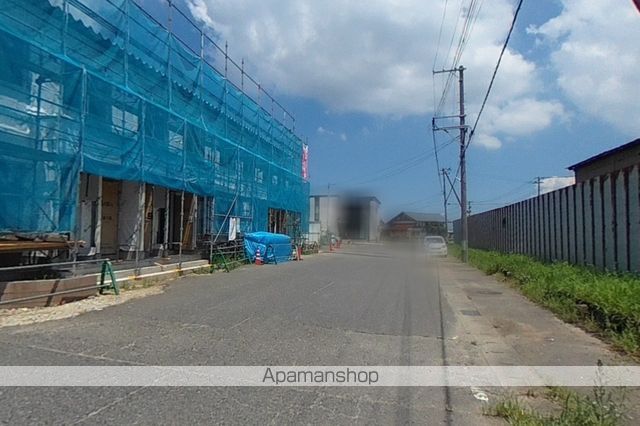 その他　前面道路（その他）まで0m