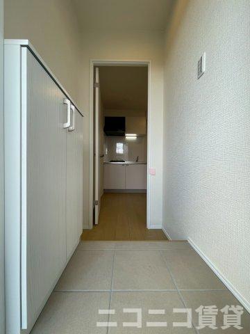 玄関　別号室イメージの為、現状を優先致します。