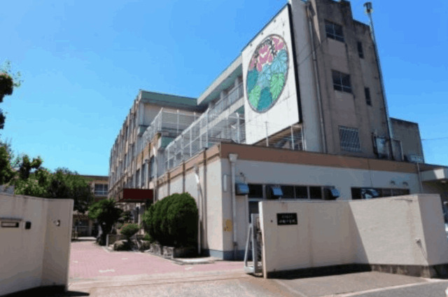 小学校　名古屋市立中村小学校（小学校）まで547m