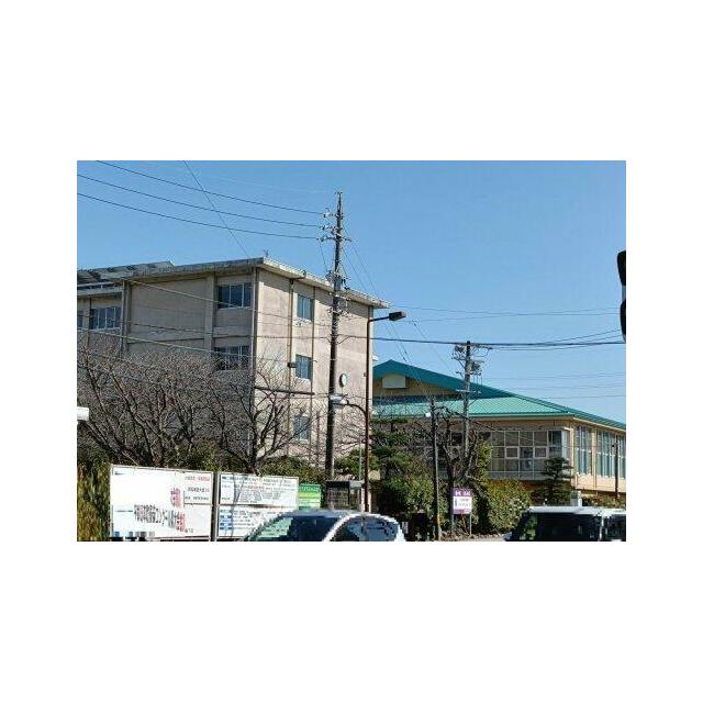 中学校　浜松市立南部中学校（中学校）まで1122m