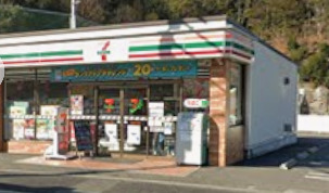 コンビニ　セブンイレブン 広島戸坂大上1丁目店（コンビニ）まで1209m