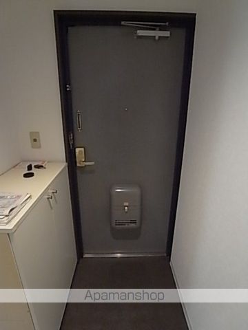 メイツ松屋町の玄関写真