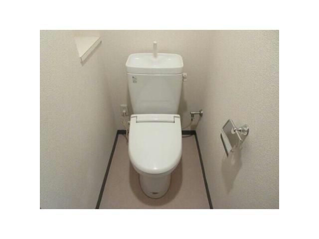 プレサンス名古屋城前のトイレ写真