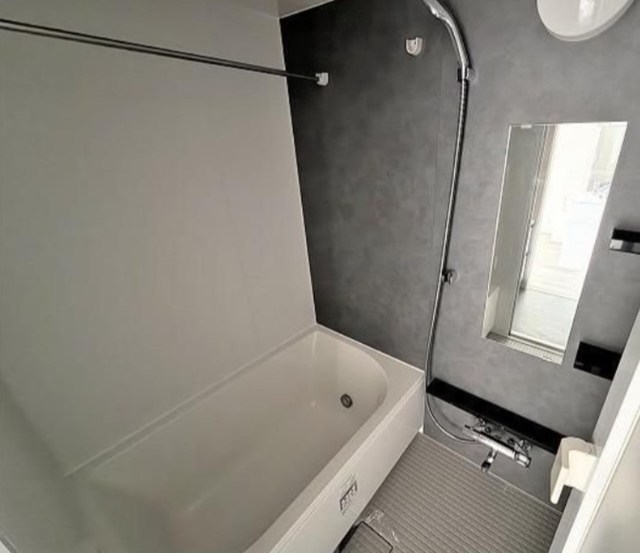 バス・シャワールーム　別部屋同仕様タイプ