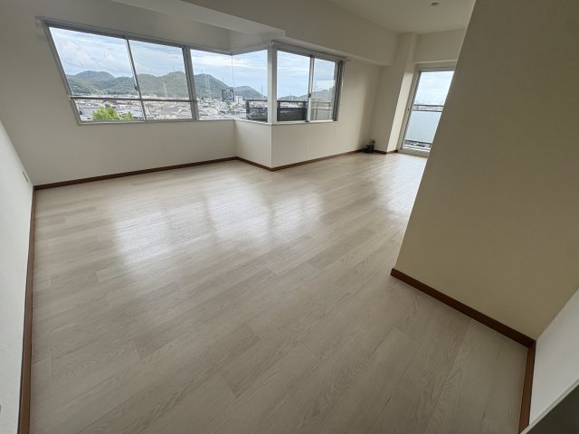 宮西パレス・壱号館の居間写真