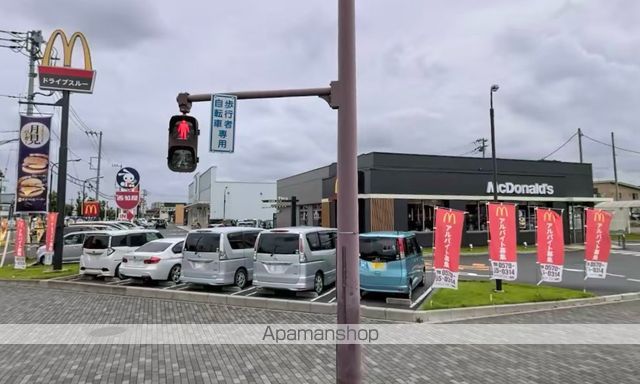飲食店　マクドナルド越谷レイクタウン店（飲食店）まで149m