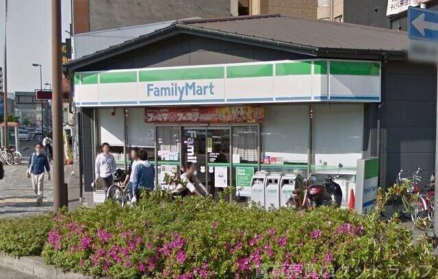コンビニ　ファミリーマート千本三条店（コンビニ）まで243m