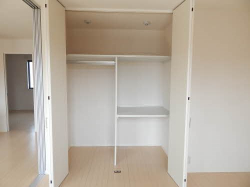 収納　※別号室の写真です