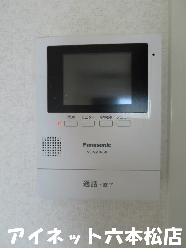 セキュリティ　モニター付きインターホンで安心です。