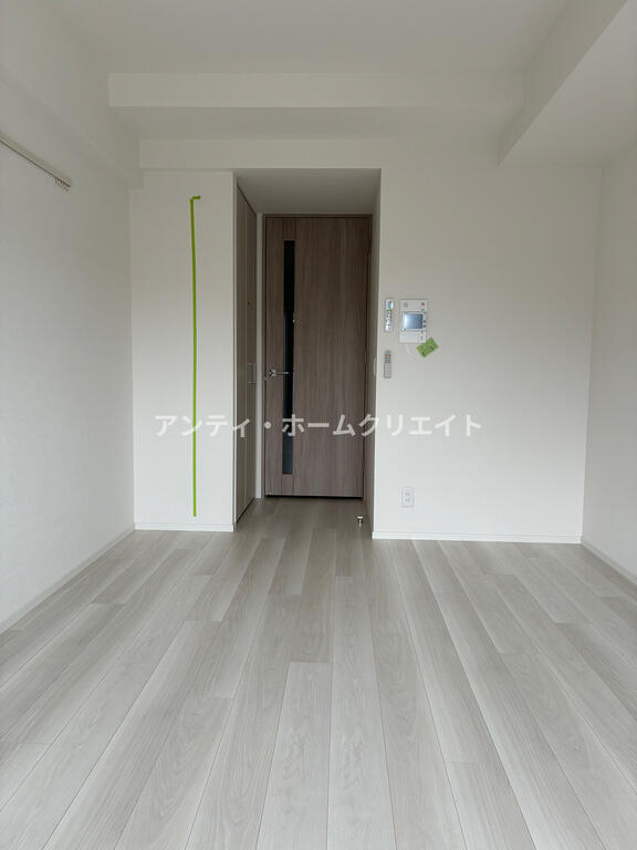 居室・リビング　同タイプ別階部屋写真