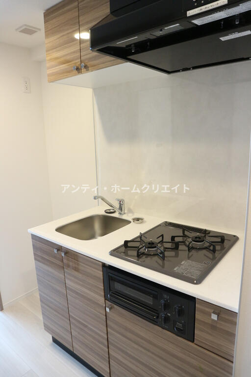 キッチン　同タイプ別階部屋写真