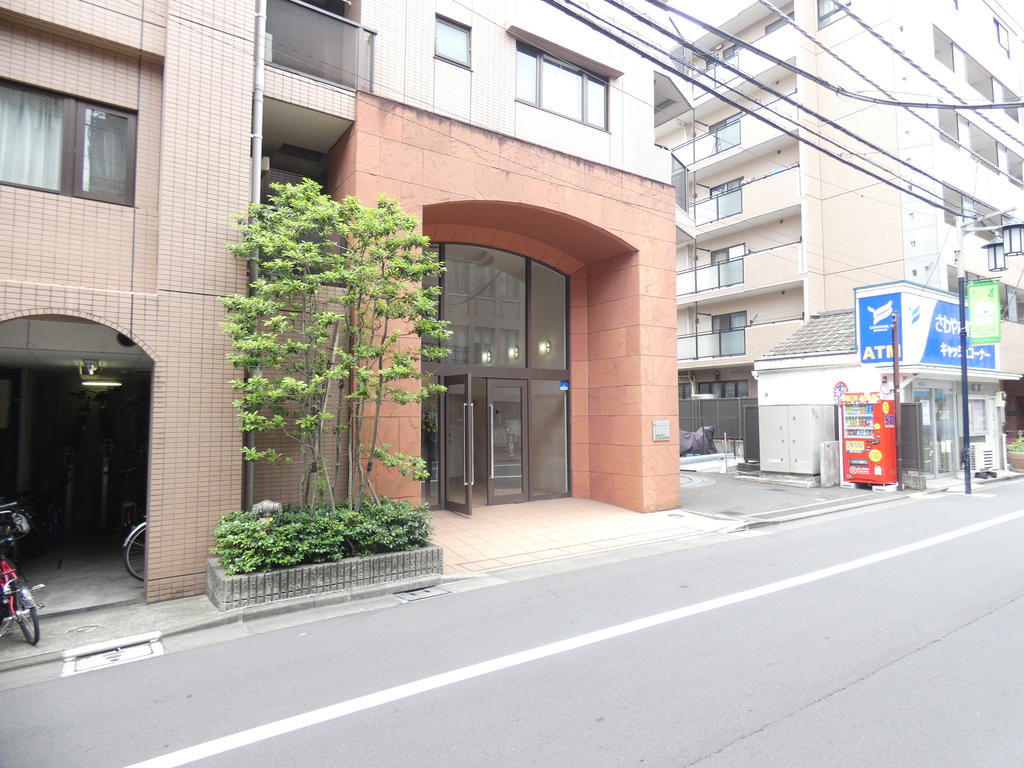 エントランス　エントランス