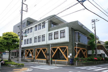 図書館　葛飾区立お花茶屋図書館（図書館）まで294m