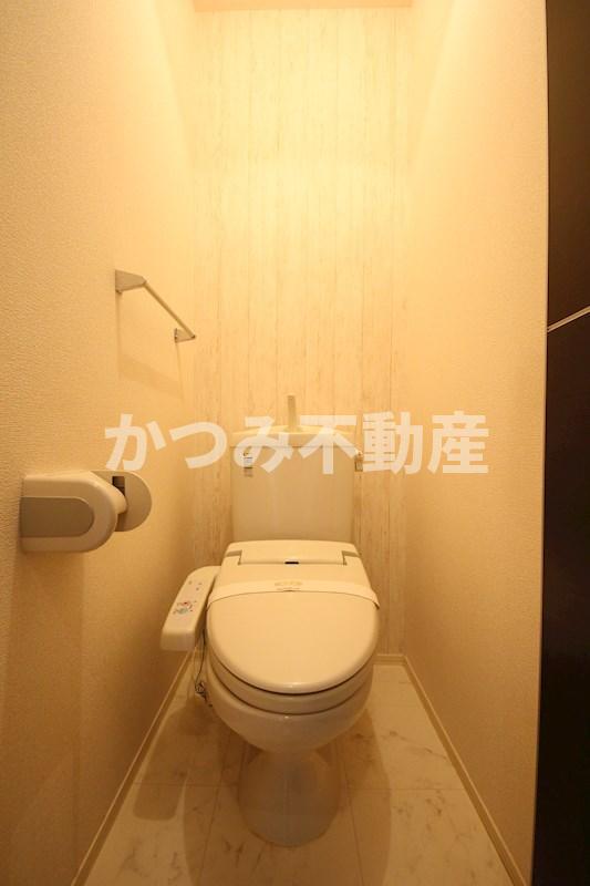トイレ　他号室参考写真