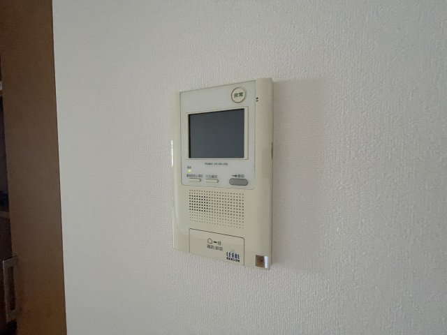 セキュリティ　TVモニター付きインターホンです
