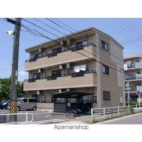 地下鉄鶴舞線 植田駅 バス乗車時間：17分 最寄りバス停で下車 徒歩3分 築25年