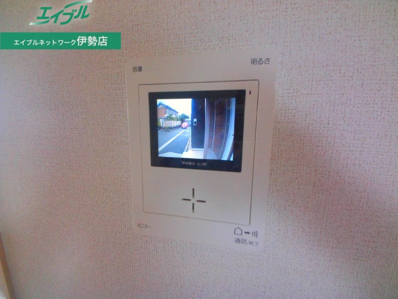 セキュリティ　同型参考写真