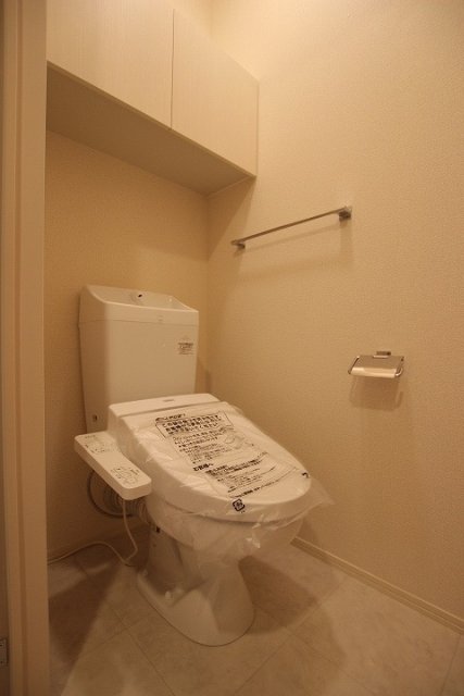レセンテ安東のトイレ写真
