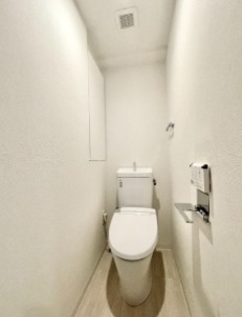 トイレ　同仕様参考写真