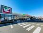 スーパー　ヨークベニマル　名取バイパス店（スーパー）まで581m