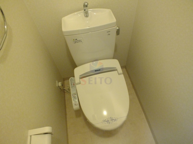 ジュネーゼグラン福島エビエのトイレ写真