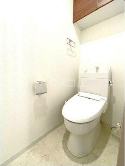ベルメゾン横浜小机のトイレ写真