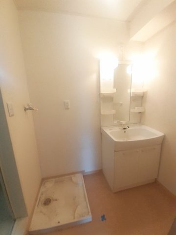 洗面設備　洗面所です