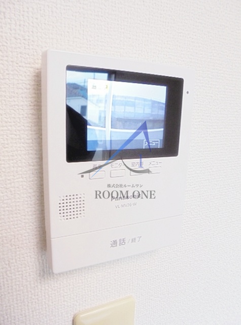 セキュリティ　モニター付きインターホンです。
