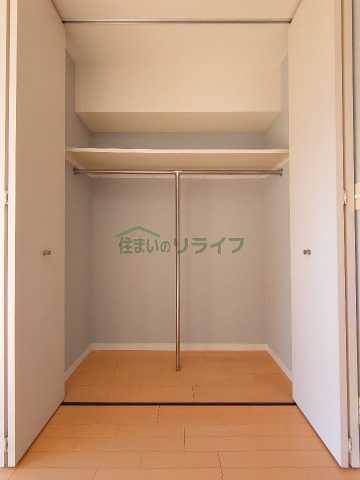 都営大江戸線 牛込神楽坂駅 徒歩3分 14階建 築24年の内装写真