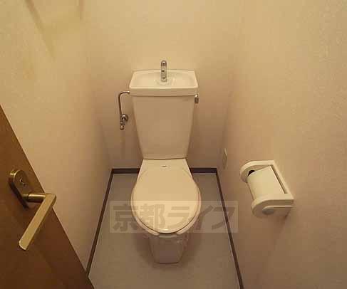 阪急京都線 桂駅 徒歩23分 2階建 築32年のトイレ写真