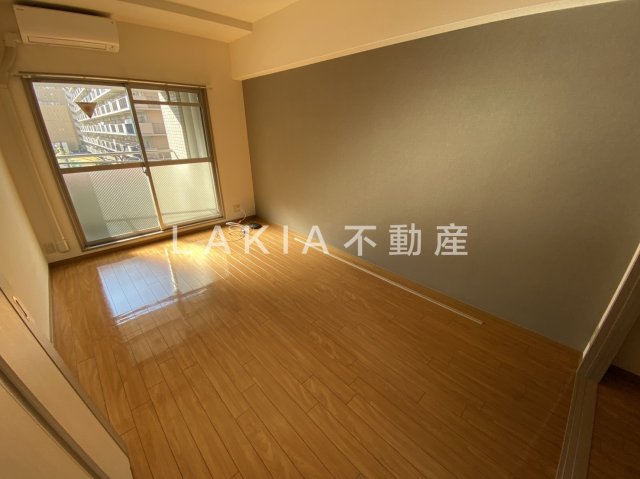クレアみてじまの居間写真