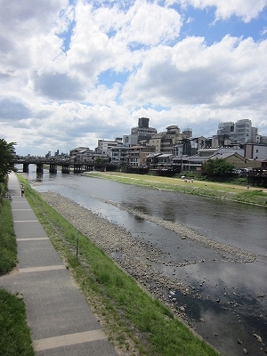 その他　お休みの日は近くの鴨川でお散歩はいかがでしょうか。（その他）まで187m