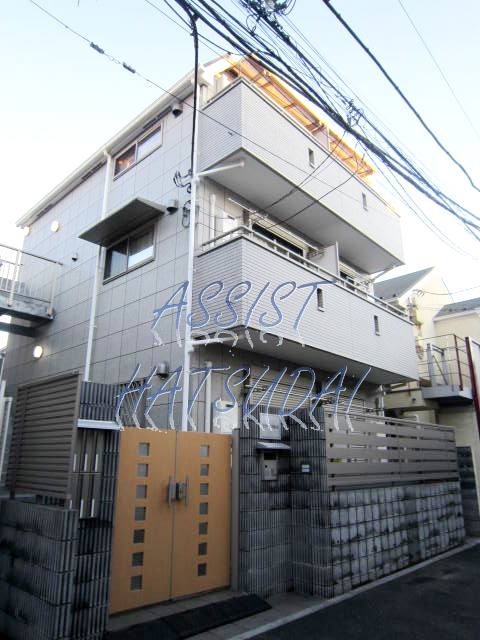 建物外観　お電話でお問い合わせを頂くとスムーズです♪