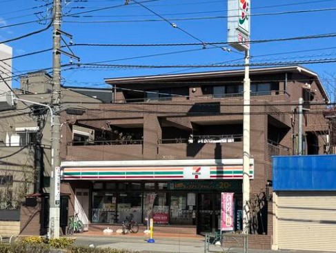 コンビニ　セブンイレブン熊の前店（コンビニ）まで284m