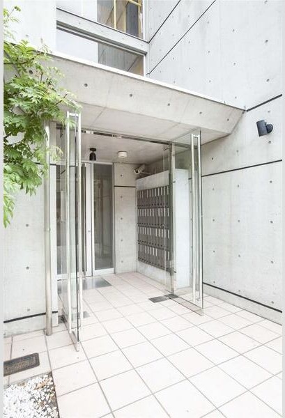 ファインブルーム学園前の外観写真