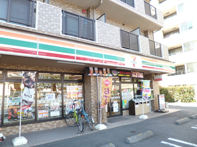 コンビニ　セブンイレブン（コンビニ）まで26m