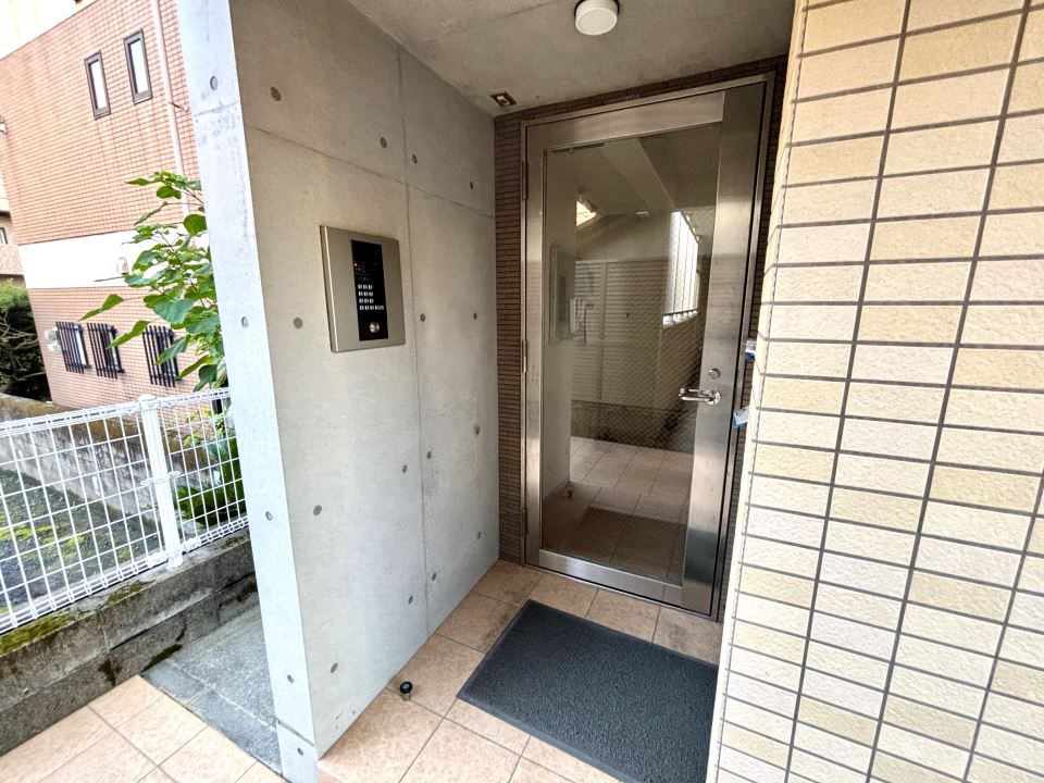 エクラン荒田の外観写真
