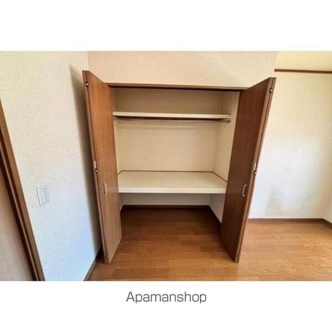 タカギハイツの居間写真