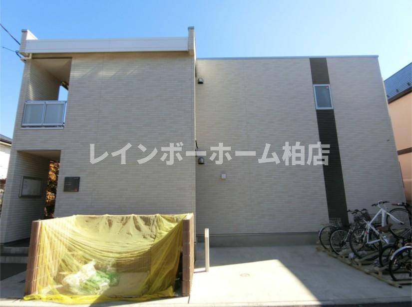 エントランス　毎日通るエントランスはこのようになっています
