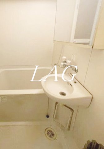 洗面設備　洗面台です。