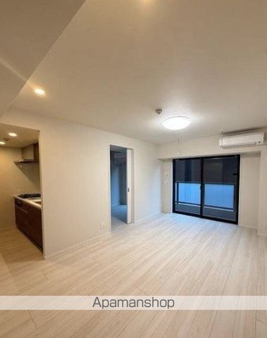 NOGATA RESIDENCEの居間写真