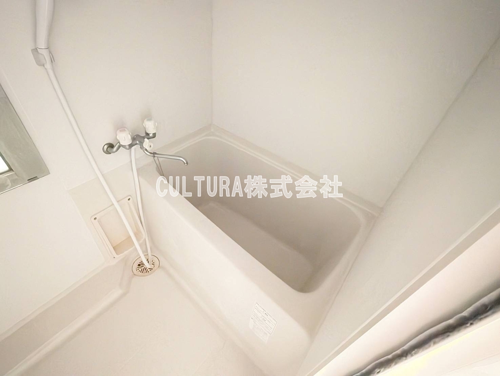 ロイスグラン神戸下沢通の風呂写真