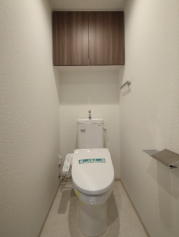 都営三田線 板橋本町駅 徒歩4分 11階建 築6年のトイレ写真