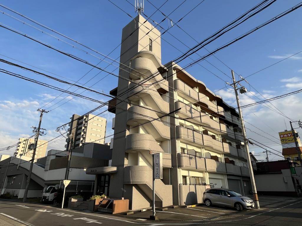 SPACE1stの外観写真