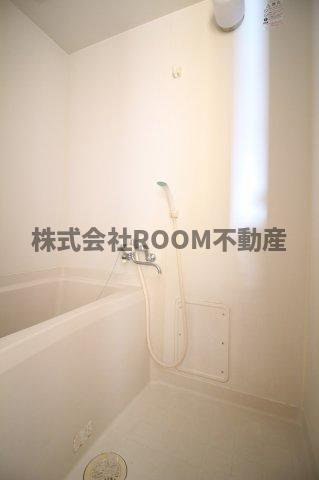 バス・シャワールーム　日々の疲れを癒すお風呂付です