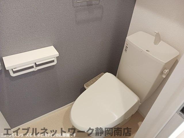 トイレ　イメージ